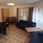Apart Holidays - Residenza Flora